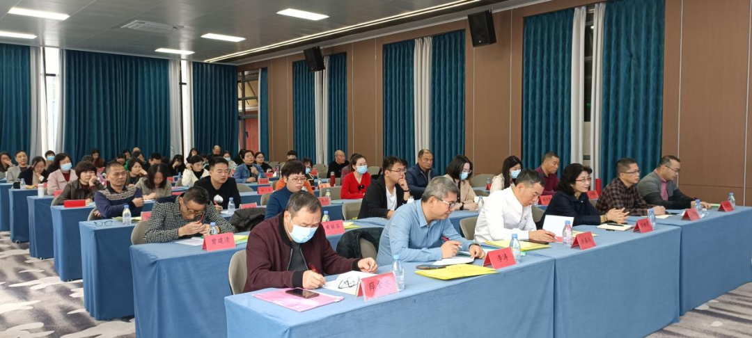 這場(chǎng)專題業(yè)務(wù)培訓(xùn)班很重要！